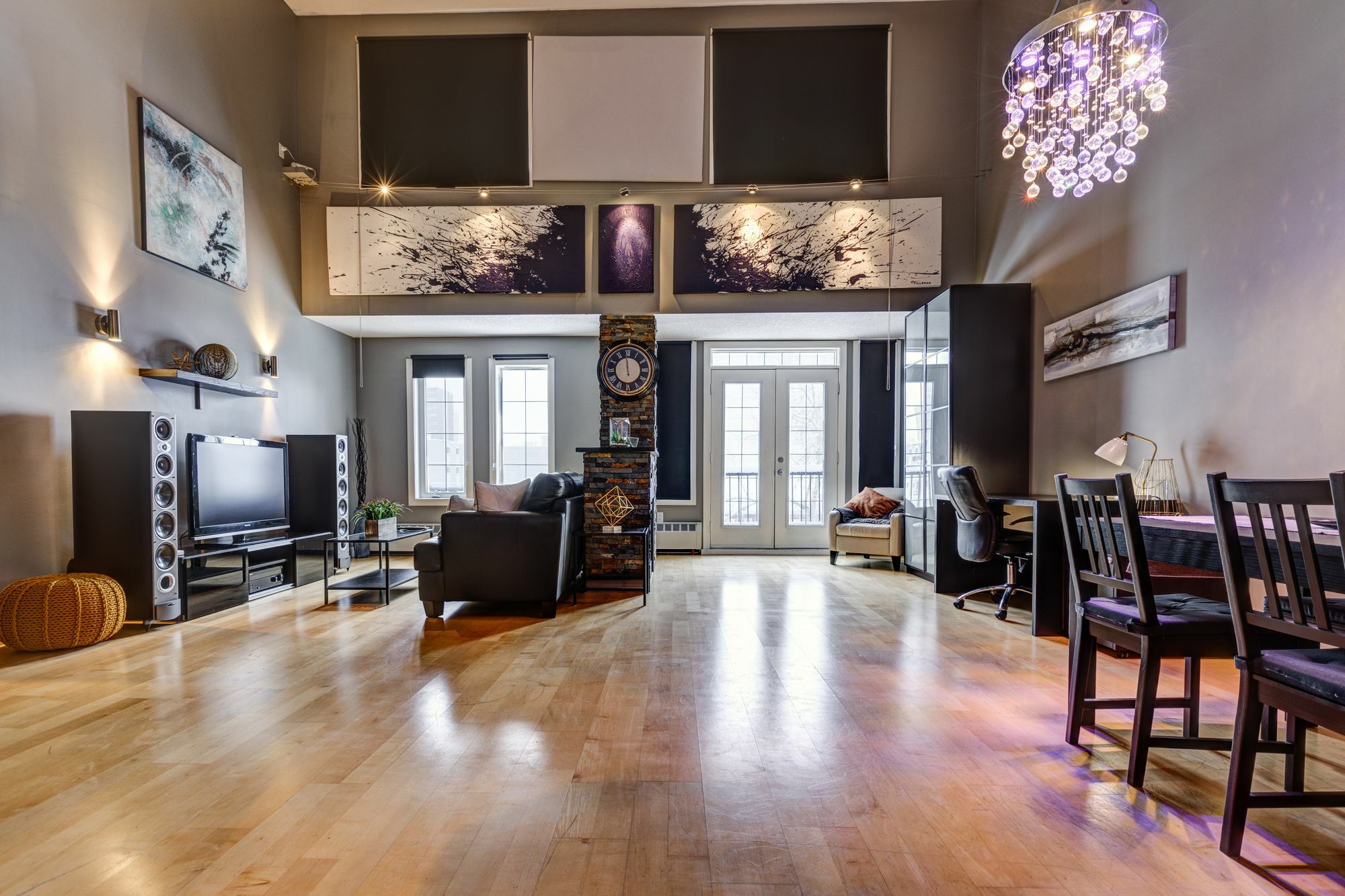 Apartment Digs Paradyme *